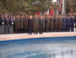 Yürekler Atatürk Sevgisinde birleşti